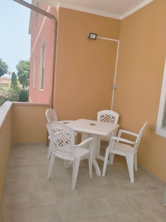 Casa Angela Lejlighed Porto Torres Eksteriør billede
